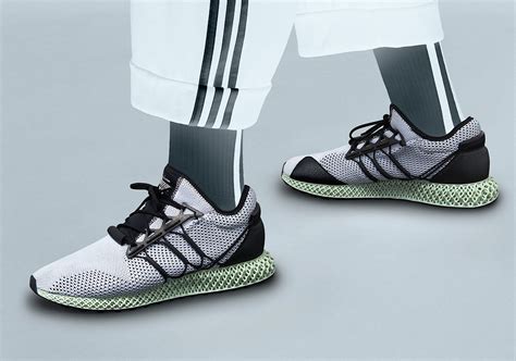 ontwierp adidas y line|y3 shoes.